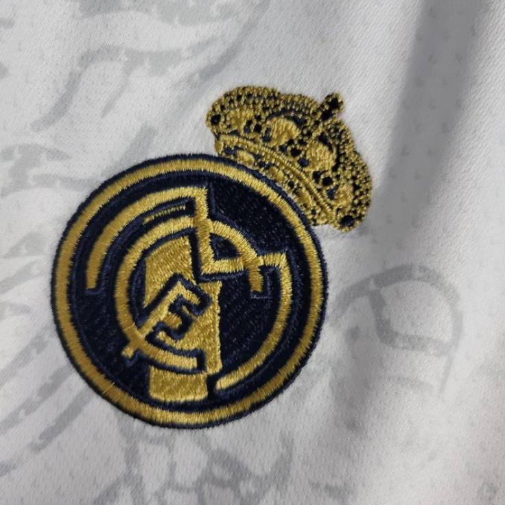 Real Madrid "Dragon Blanco" Limited Jersey