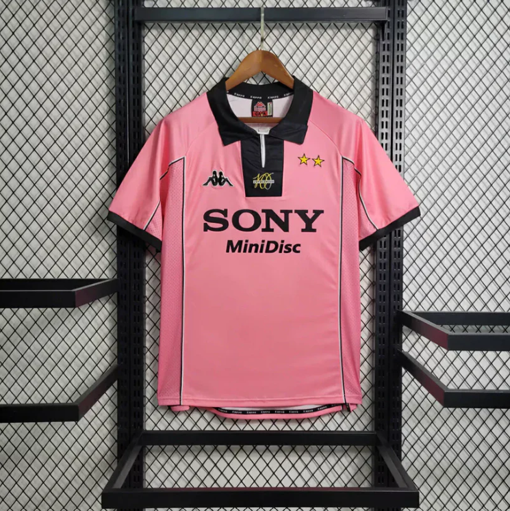 Juventus Retro 1997-1998 Away Kit