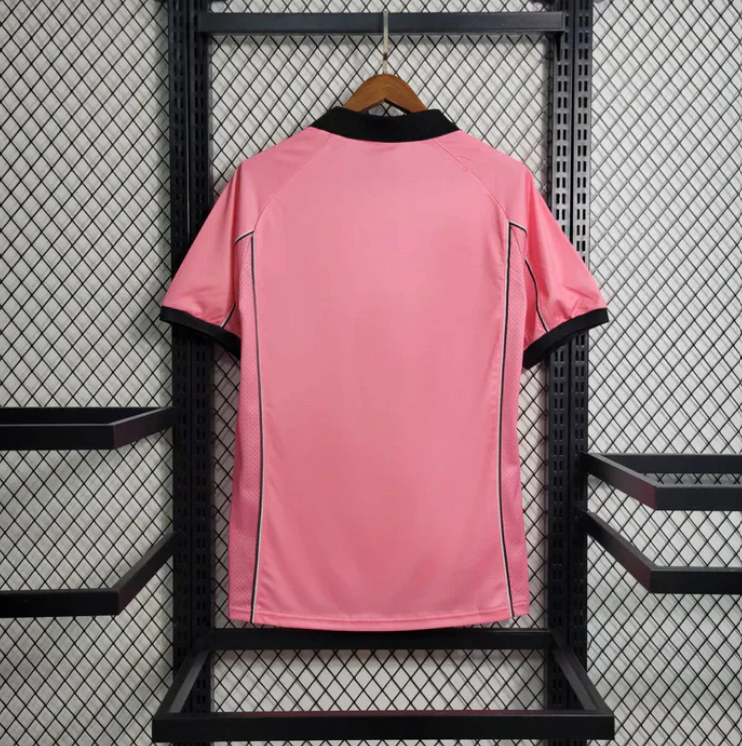 Juventus Retro 1997-1998 Away Kit
