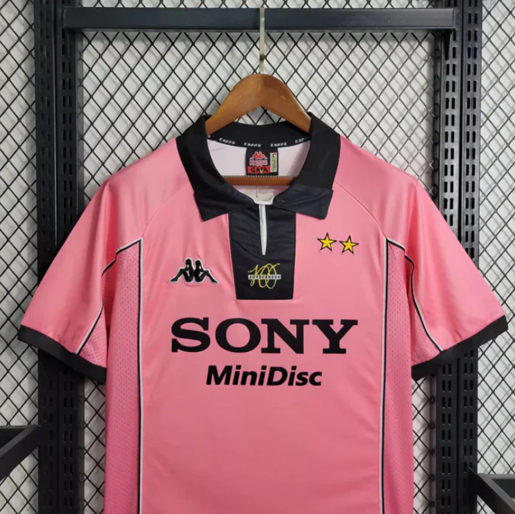 Juventus Retro 1997-1998 Away Kit