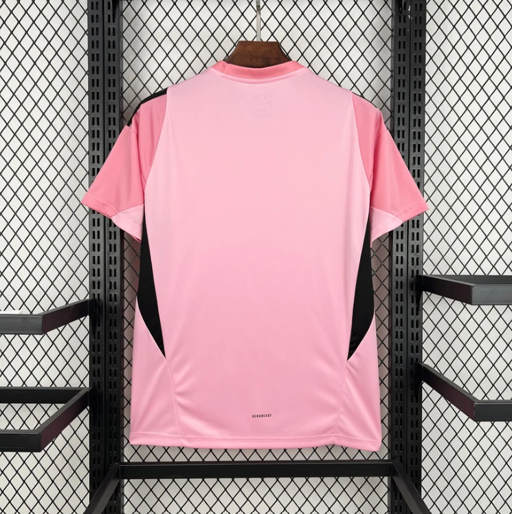 2026 Spain Pink Kit